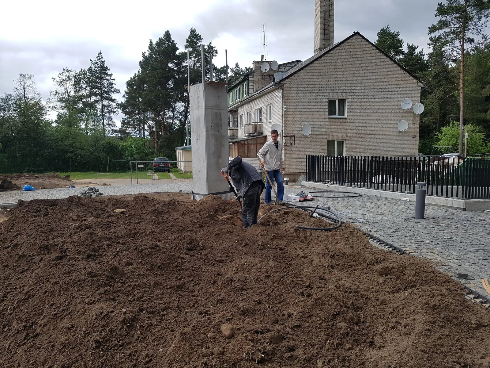 Grunto paruošimas gyvenamojo projekto teritorijoje